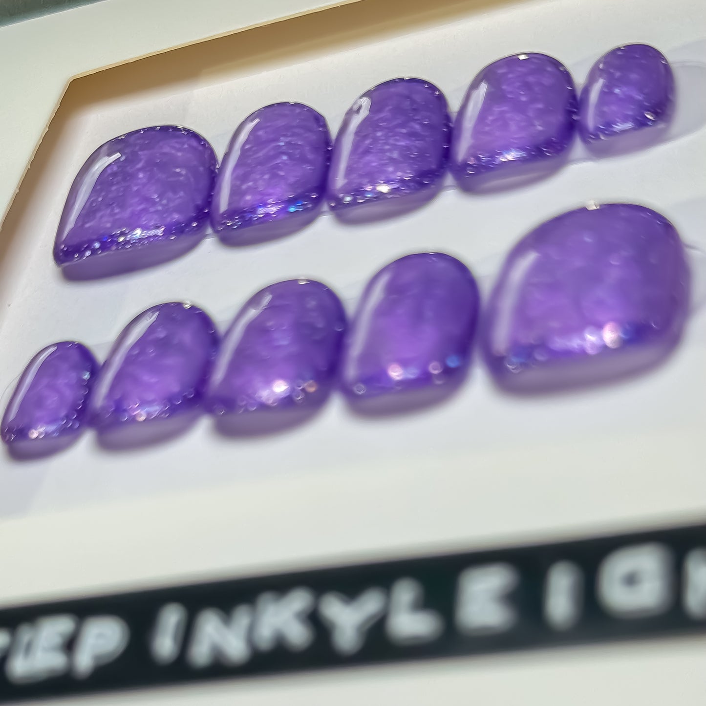 March (Reflective Glitter)